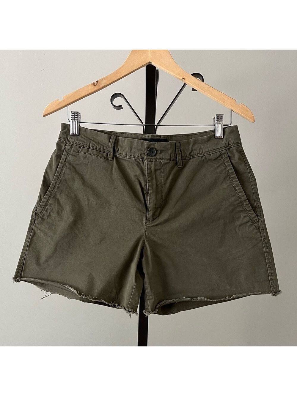 Banana Republic Cotton Shorts, Size 4.